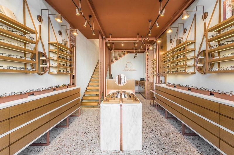 Phong cách thiết kế shop mắt kính cổ điển