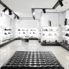 Mẫu showroom giày dép nhập khẩu của Chị Oanh tại Quận Thủ Đức