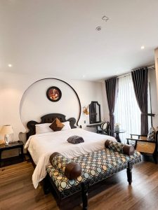 Phòng ngủ họa tiết tròn phong cách sang trọng tinh tế | Trọng Design