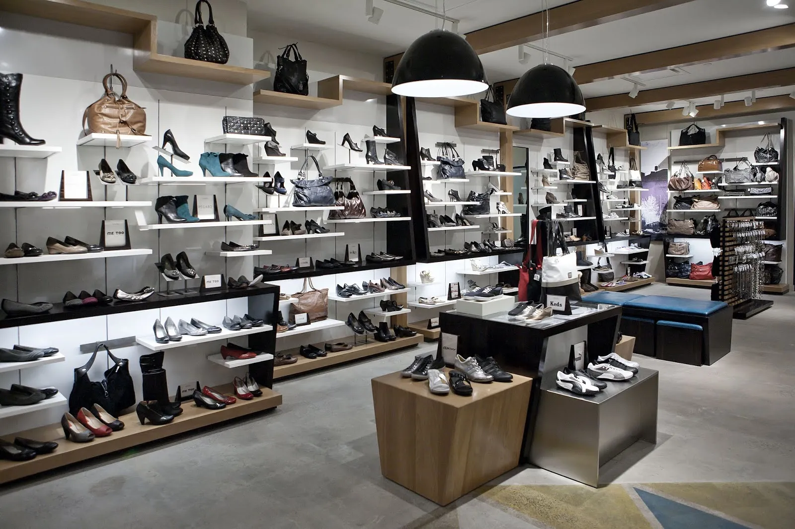 Shop Giày Dép Thời Trang Của Anh Huy