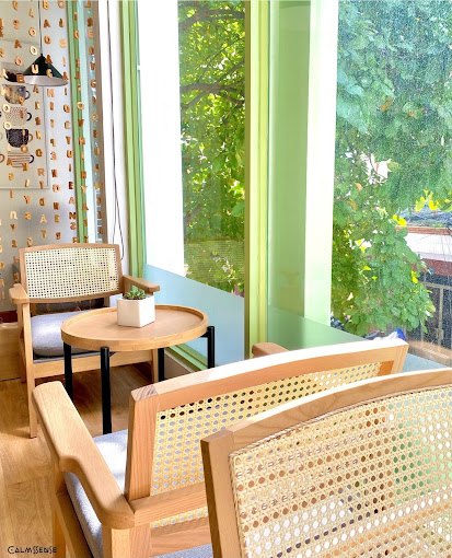 CalmSense Book Cafe 