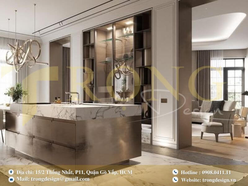 Bếp sang trọng cổ điển với đảo bếp marble, đèn chùm pha lê và không gian mở