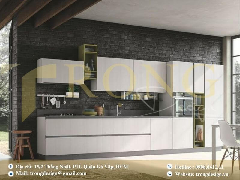 Bếp phong cách công nghiệp hiện đại với tường gạch thô và thiết kế mạnh mẽ.