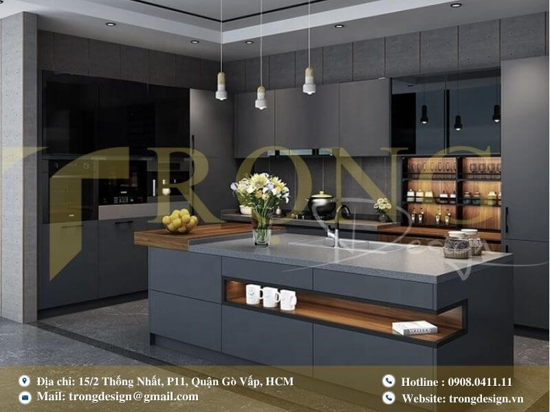 Bếp hiện đại, sang trọng với tông màu trắng và đá cẩm thạch.