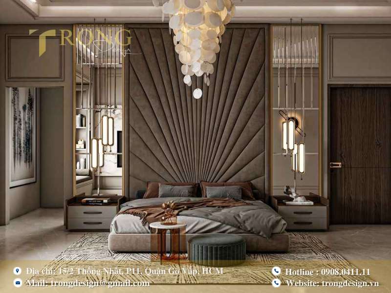 Thiết kế hiện đại đậm chất nghệ thuật với đầu giường nan quạt, ánh vàng kim và nội thất đá - nhung sang trọng.