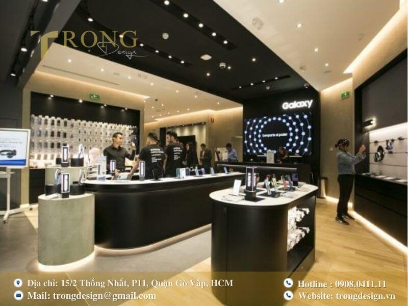Thiết kế sang trọng, hiện đại với quầy trưng bày cong và ánh sáng tạo điểm nhấn.