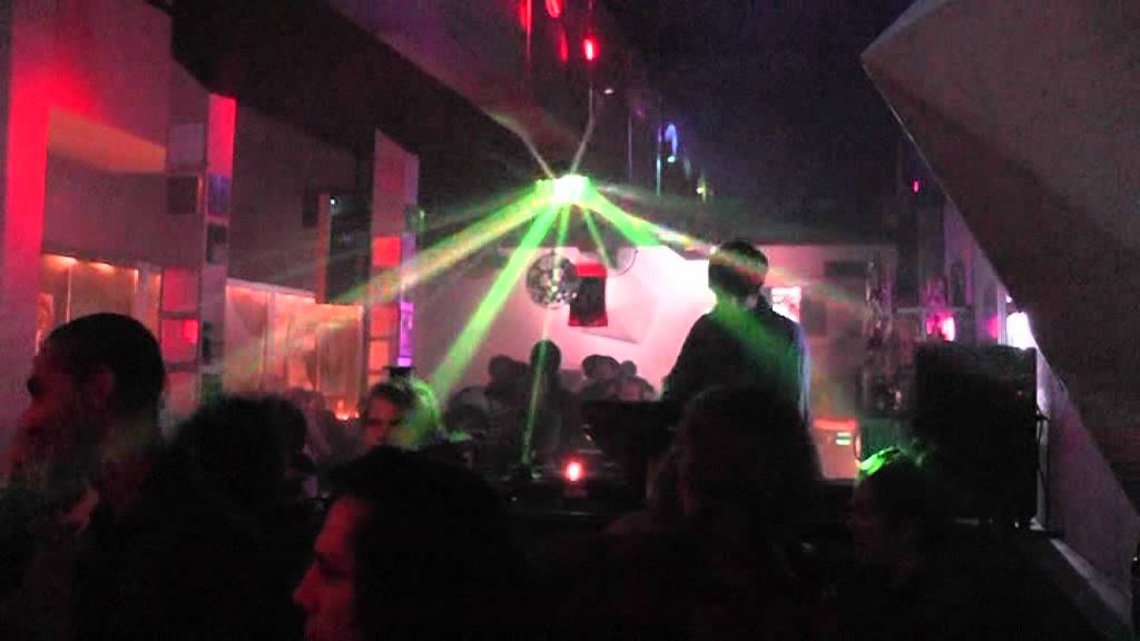 quán cà phê dj